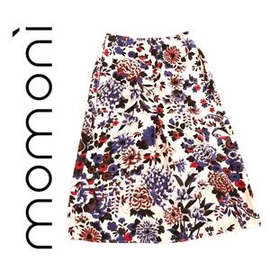 Momoni Straight Floral Silk Skirt Size 40 (4-6 USA)